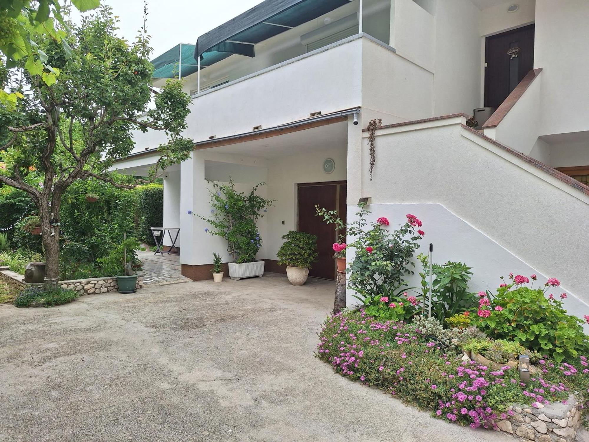 Apartments With A Parking Space Supetarska Draga - Donja, Rab - 15999 Esterno foto
